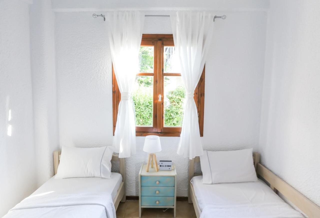 Beachfront Deluxe Apt. Pefkochori Eksteriør bilde