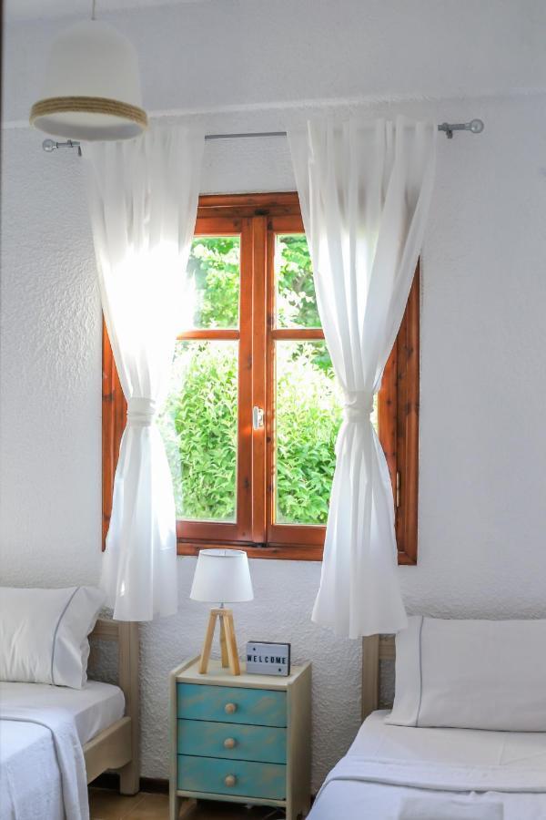 Beachfront Deluxe Apt. Pefkochori Eksteriør bilde