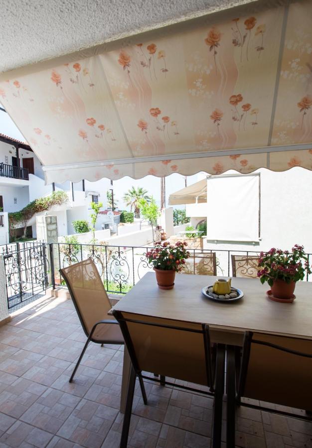 Beachfront Deluxe Apt. Pefkochori Eksteriør bilde